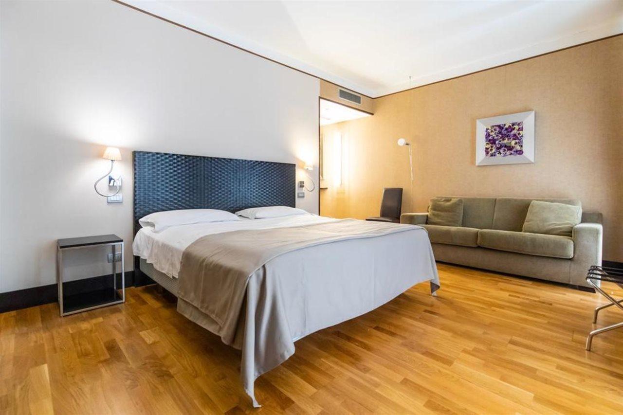 Mh Design Hotel Napoli Eksteriør bilde