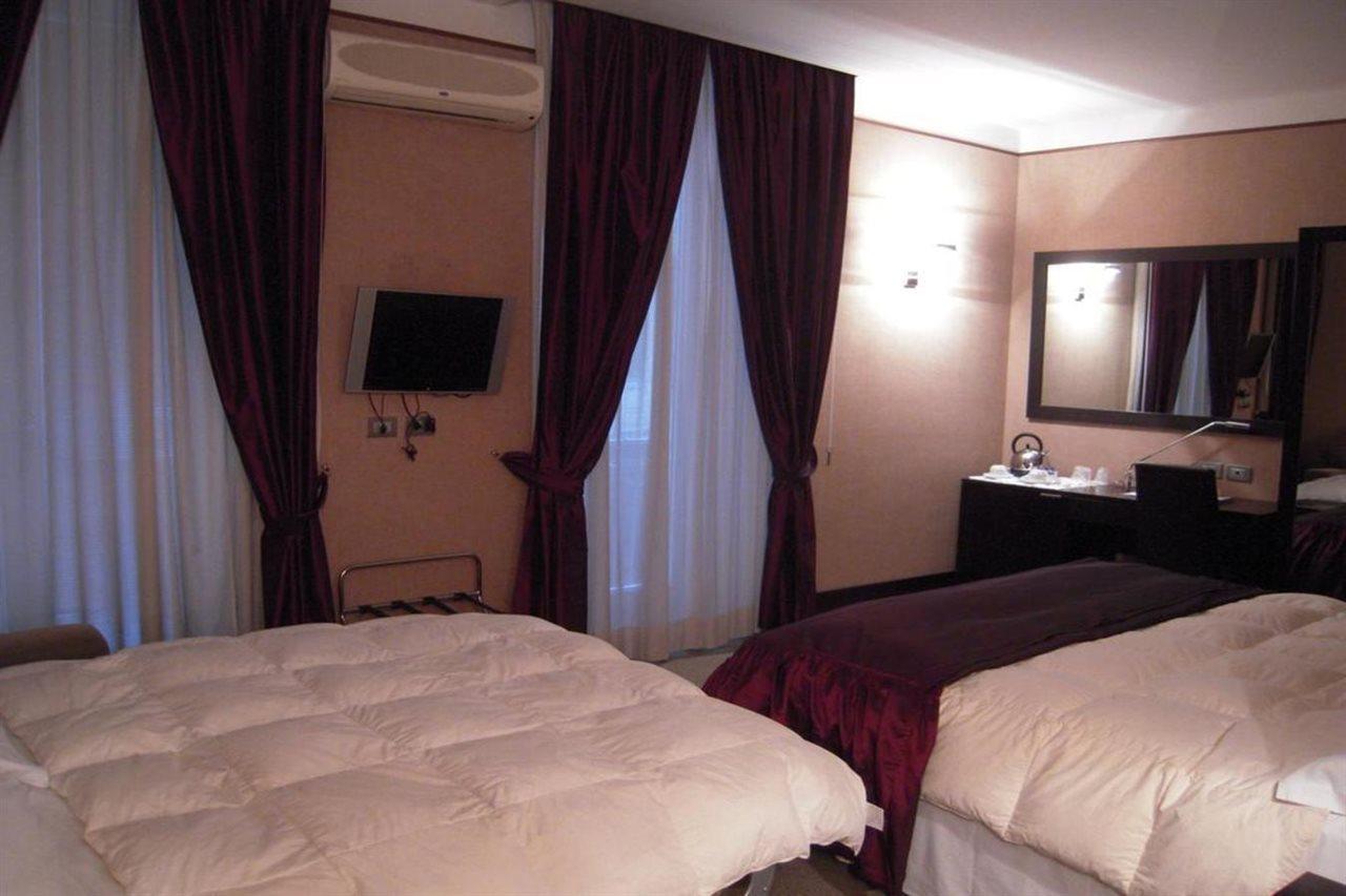 Mh Design Hotel Napoli Eksteriør bilde