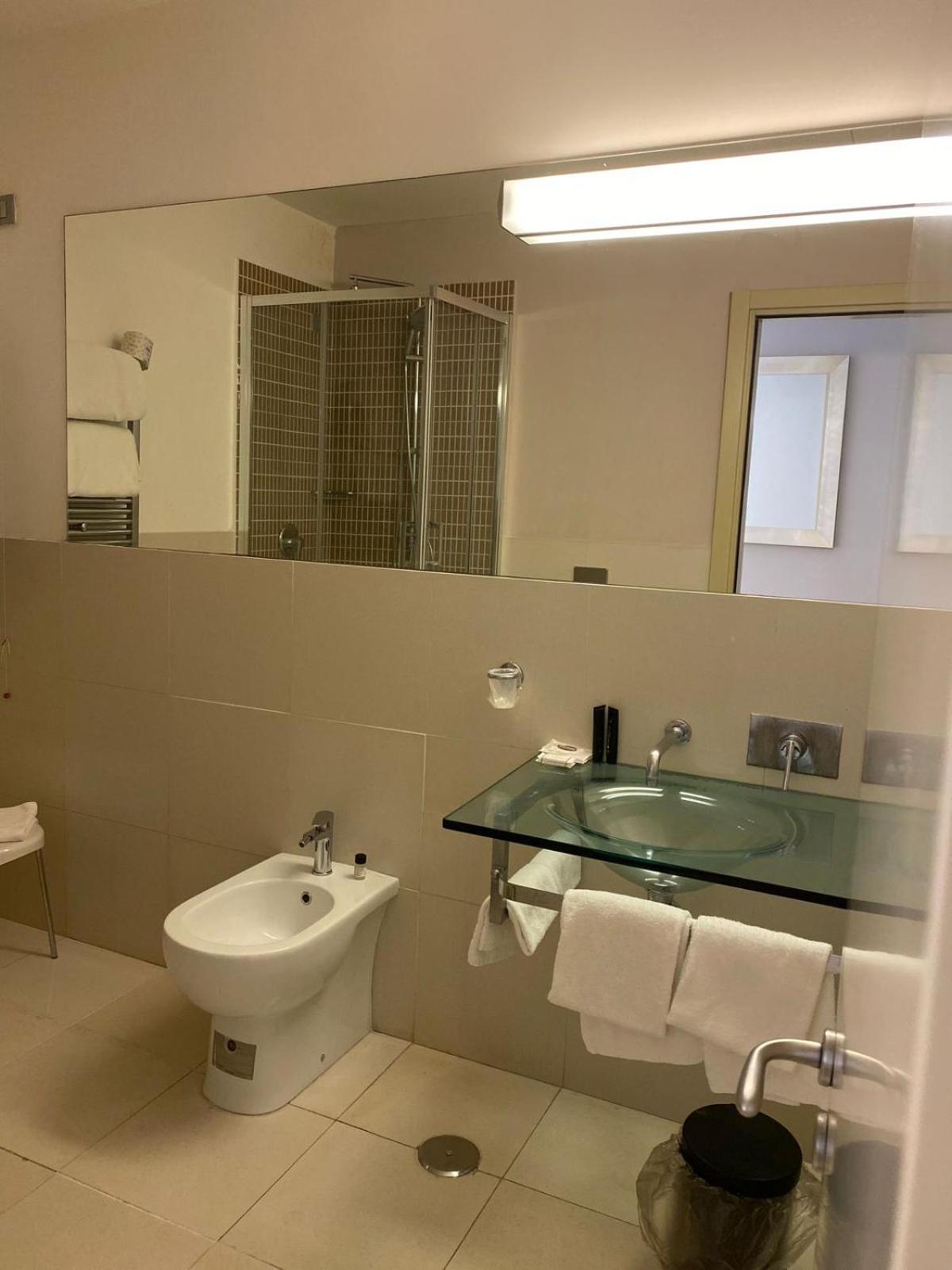 Mh Design Hotel Napoli Eksteriør bilde